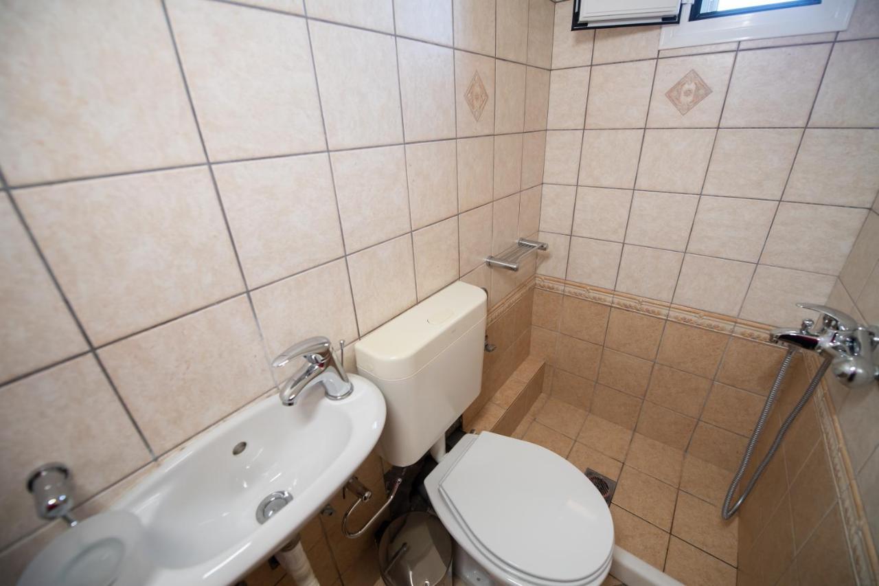 Eleonora'S Apartment Ліґія Екстер'єр фото